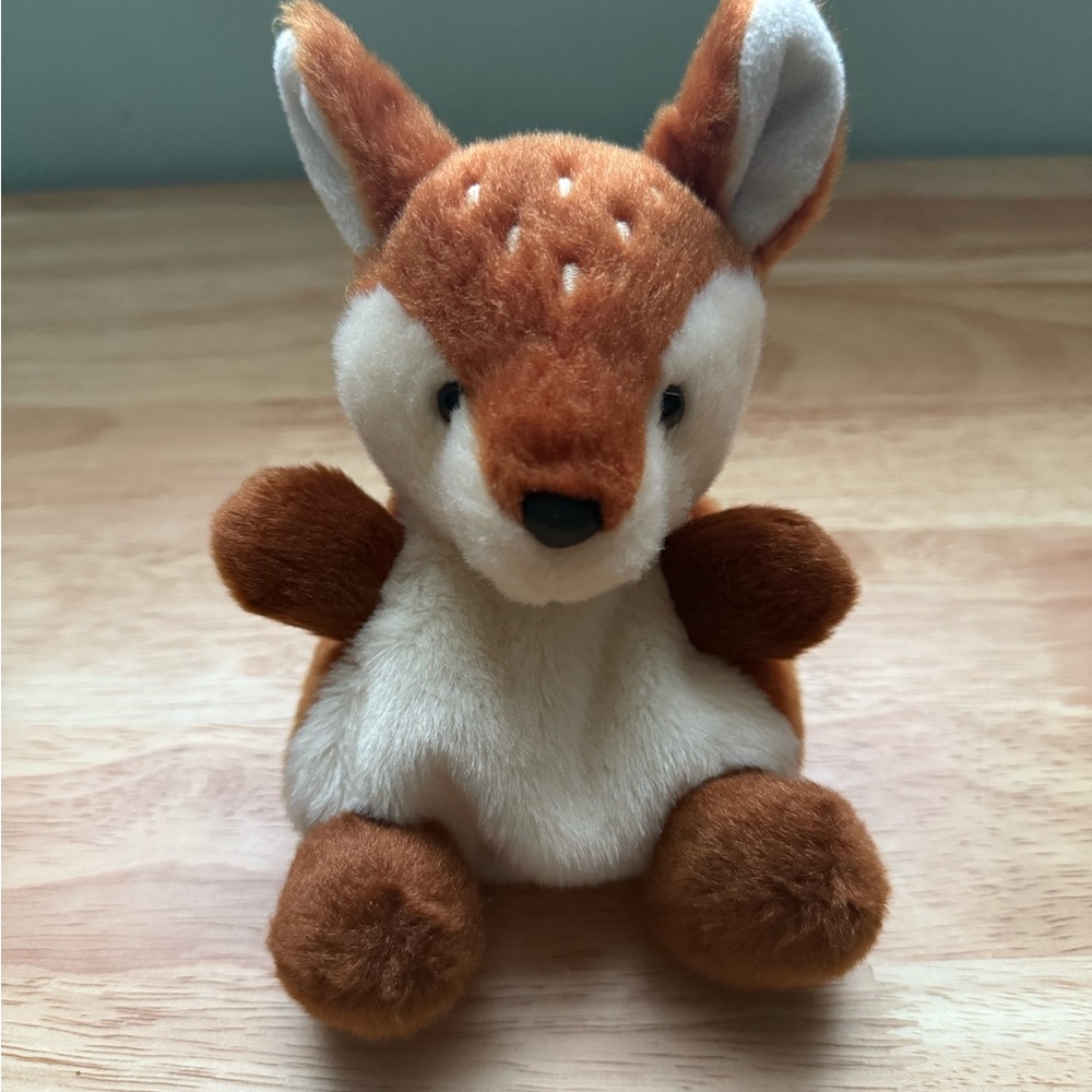 Palm Pals Dalia Fawn Plush